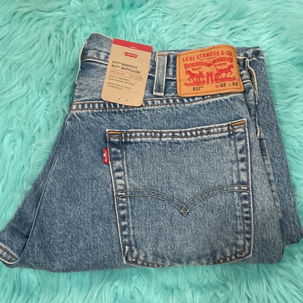 Levi's 517 Bootcut Jeans - Light Blue Denim